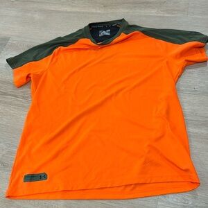 Under Armour Mens Large Neon Orange Green Short sleeve heat gear